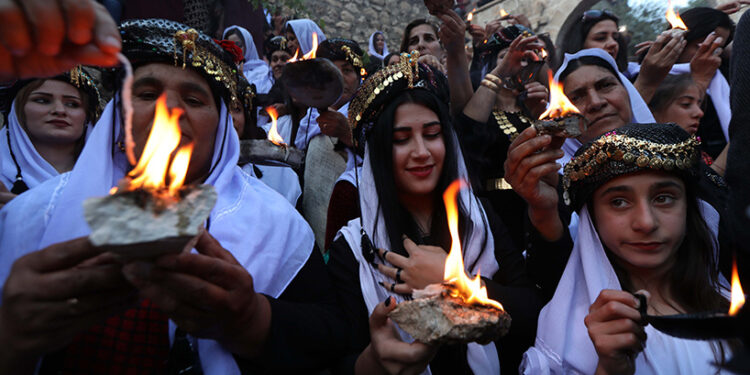 Ezidilerin Çarşema Sor Bayramı
