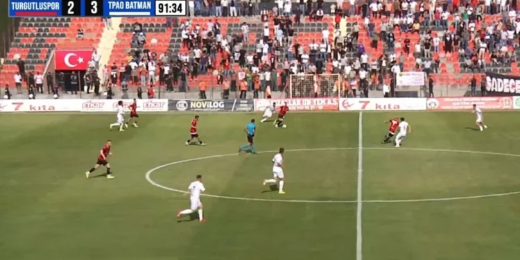 BATMAN PETROLSPOR ŞAMPİYON OLDU!