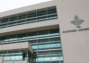 AYM CUMHURBAŞKANI’NIN REKTÖR ATAMA KARARINI İPTAL ETTİ