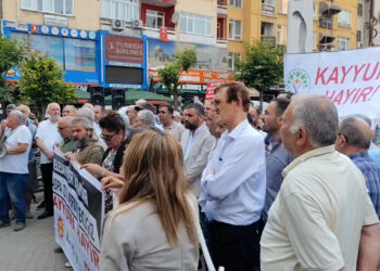 KOCAELİ’DE KAYYUMA KARŞI PROTESTO
