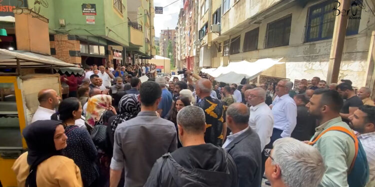 HALK KAYYUMA KARŞI YAPILACAK MİTİNG İÇİN HAZIR