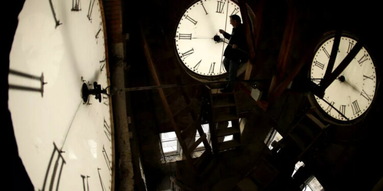 Dünya Giderek Daha Hızlı Dönüyor!