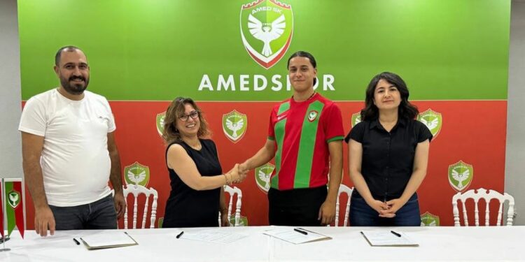 Neslihan Demirdöğen Amedspor’da!