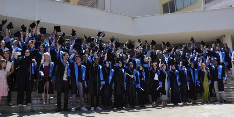 Üniversite Öğrencilerinin Beyin Göçü İstatistikleri Yayınlandı !