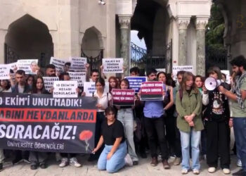 Üniversite Öğrencileri 10 Ekim Katliamını Protesto Etti !