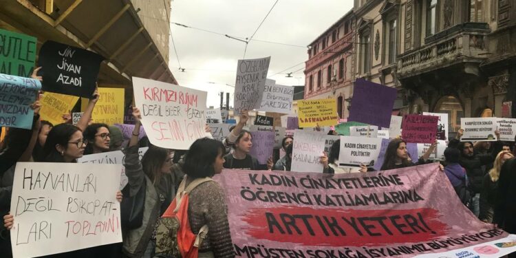 Öğrenci Dayanışması: ”Kadın Ve Öğrenci Katliamlarına Artık Yeter”