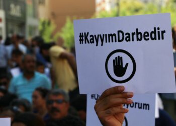 Kayyım Darbesine Karşı Gençlik Alanlarda