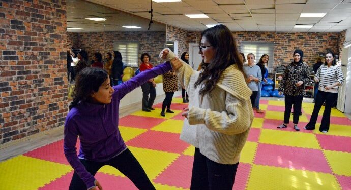Kadınlardan “Yakın Savunma Atölyesi”