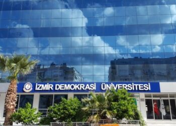 Üniversitede Usulsüzlük İddiası