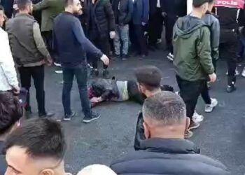 “Silopi’de Uyuşturucu Satıcısına Halk Müdahalesi”