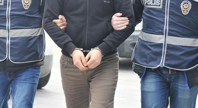 Wan’da iki Genç Gözaltına Alındı