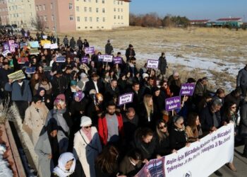 Wan’da Rojin Kabaiş için Yürüyüş Yapıldı