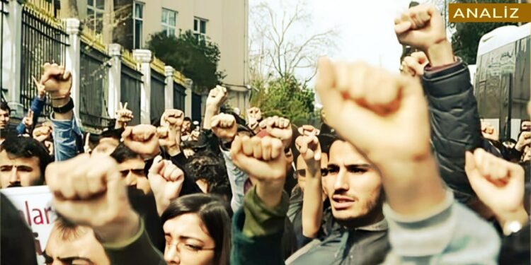 Özgürlüğe Yürüyen Gençlik