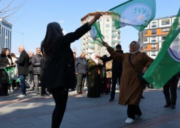 Tarihi Açıklama İçin Halk Amed’e Akıyor