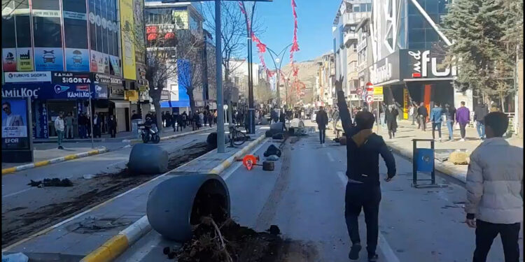 Kayyuma Karşı Gençler Direnişte