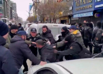 Wan’da Polis Saldırısı