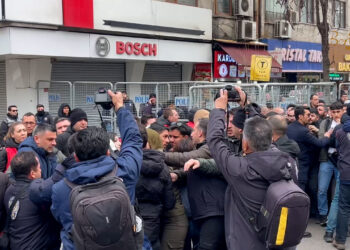 Amed’te Miting Sonrası Polis Saldırısı