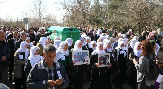 Barış Annesi Sakine Ana Uğurlandı