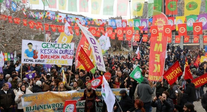 Dêrsim’de Newroz Coşkuyla Kutlandı