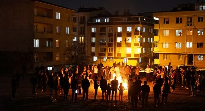 İstanbul’un 3 İlçesinde Newroz Kutlaması