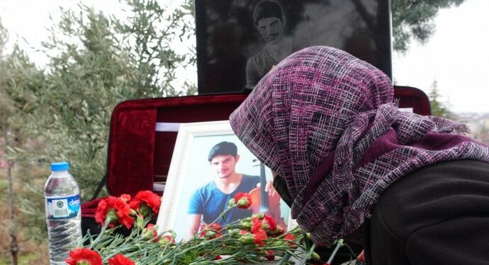 Kemal Kurkut Mezarı Başında Anıldı