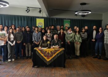 Sanatçılardan Sürece Destek