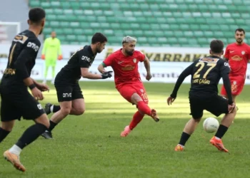 Amedspor, Evinde Mağlup Oldu