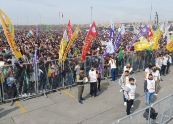İstanbul’da Halk Newroz’a Akıyor