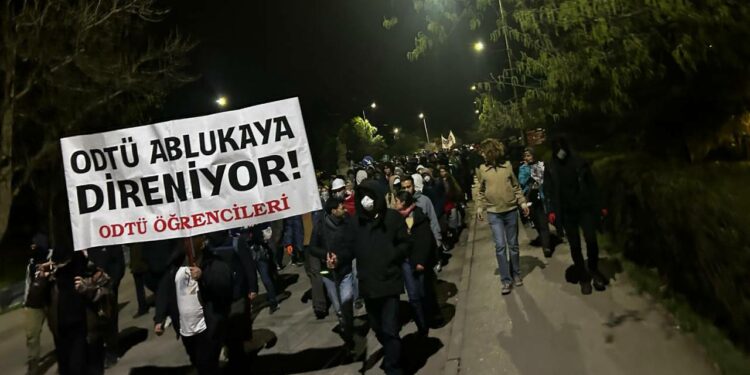 ODTÜ’de Direniş Devam Ediyor