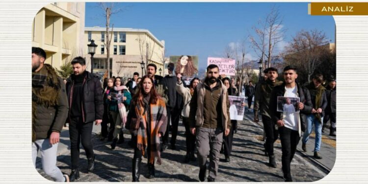 Demokratik Siyaset Özgürleşmenin Gerçek Sanatıdır