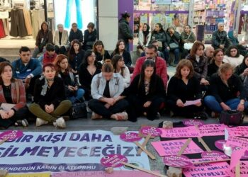 İskenderun’da Kadın Katliamları Protestosu