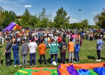 Amed’te ‘Çocuk Bahar Şenliği’ Başladı
