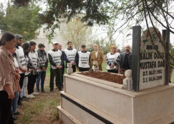 Gençler Mustafa Dağ’ı Mezarı Başında Andı