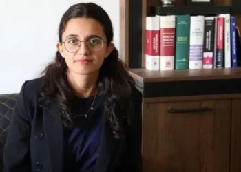 Tutsaklara Yönelik Uygulamalar İnsanlık Onurunu Zedeliyor