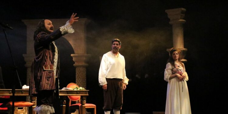 Amed’te “Romeo û Juliet” Oyununa Yoğun İlgi