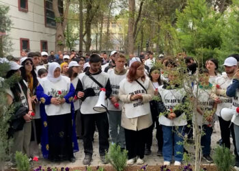 Gençlerden ”33 Düş Yolcusu” İçin Anma