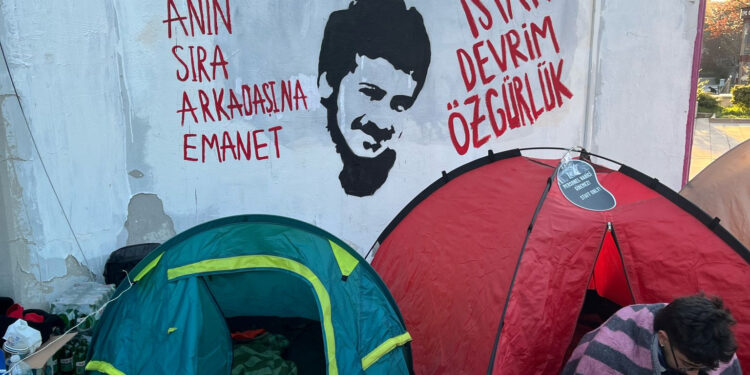 Ali İsmail Korkmaz Silüetine Müdahale