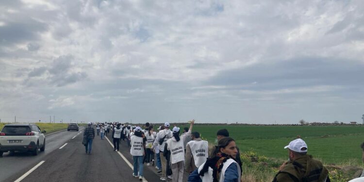 Amara Yürüyüşü İkinci Gününde Coşkuyla Devam Ediyor