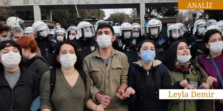 “Gençlik Demokratik Toplumun Kurucu Öznesidir”