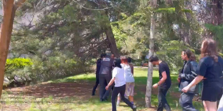 Ali İsmail Korkmaz Pankartına Saldırı