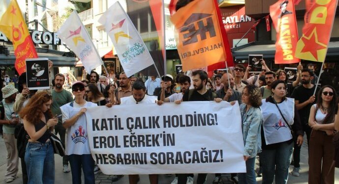 Katledilen İşçi Erol Eğrek için Eylem