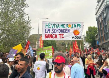 Dersim’de Gençler, 1 Mayıs’ı Coşkuyla Karşıladı