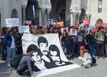 Öğrencilerden ‘Üç Fidan’ Anması