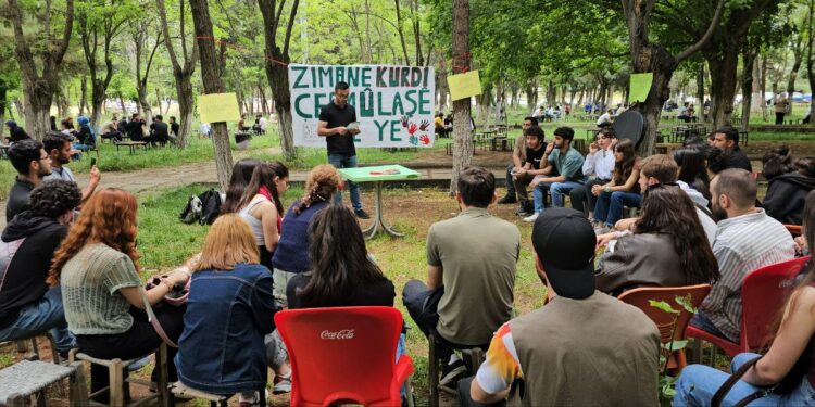 “Dicle’de Kürt Dili Bayramı Kutlandı”