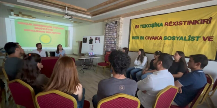 Öğrencilerden Demokratik Toplum Paneli