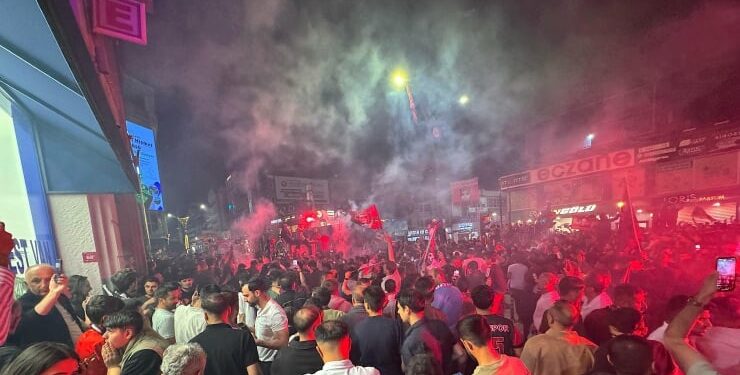 Vanspor 1. Lig’e Yükseldi