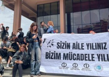 Eylemlere Katılan Öğrencilere Soruşturma