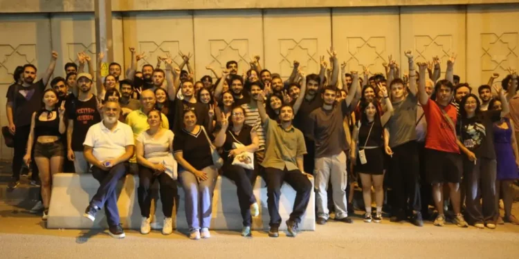 Gözaltında Olan Gençler Serbest Bırakıldı