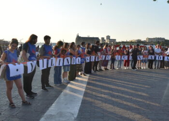 Gençlik Örgütleri Pirsûs için Adalet Zinciri Oluşturdu