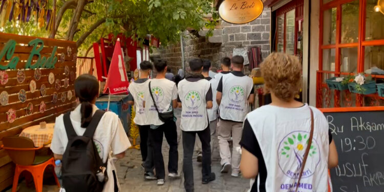 Gençlik Yürüyüşüne Katılım Çağrısı